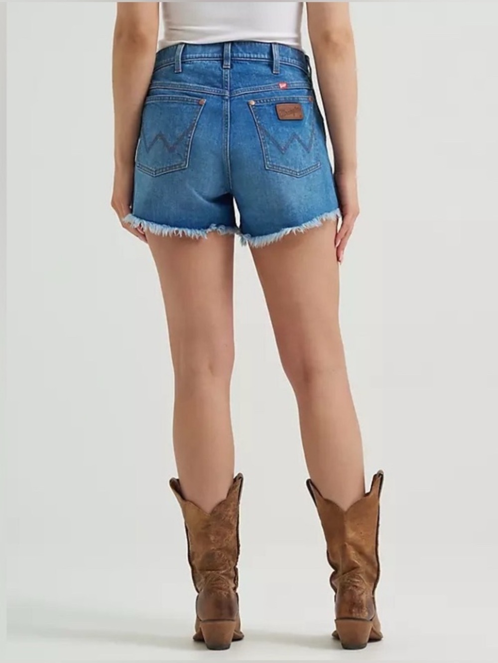WRANGLER Western Jean Shorts Size 30 Raw Hem Cut Off Denim Rodeo Boho